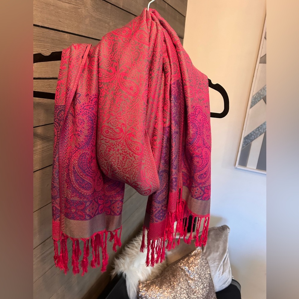 100% Cashmere scarf - free shipping!